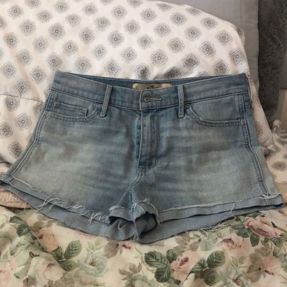 Hollister high rise shorts